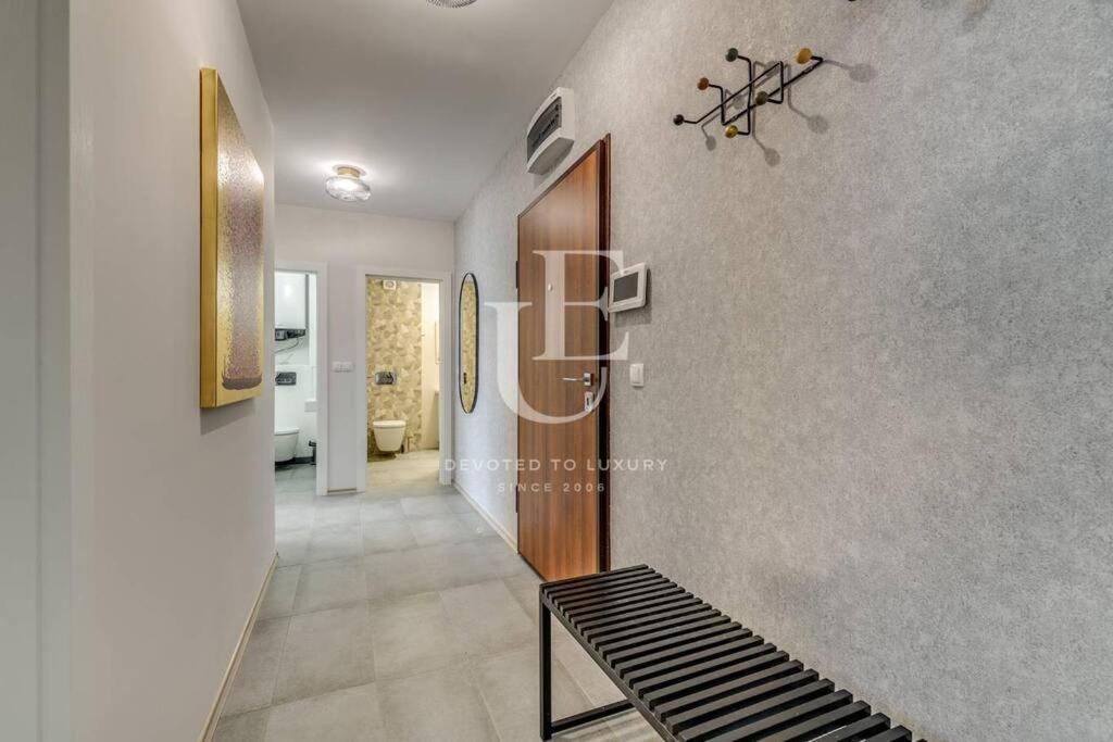 Madrid: A Modern 2-Bedroom Apartment With Parking Sofia Extérieur photo