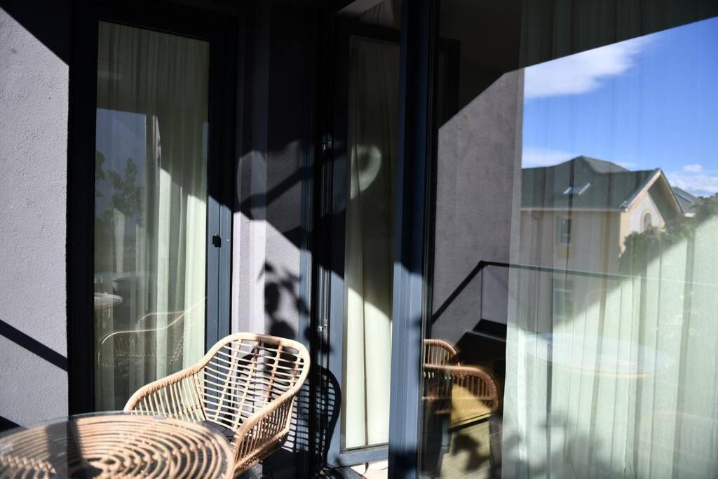 Madrid: A Modern 2-Bedroom Apartment With Parking Sofia Extérieur photo