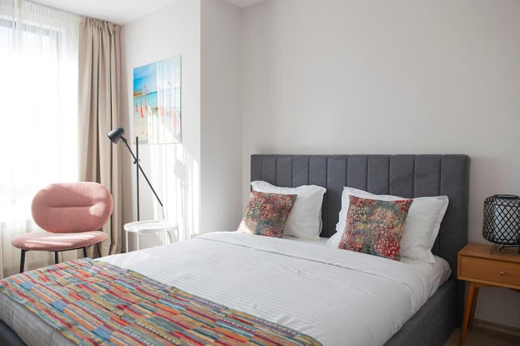 Madrid: A Modern 2-Bedroom Apartment With Parking Sofia Extérieur photo