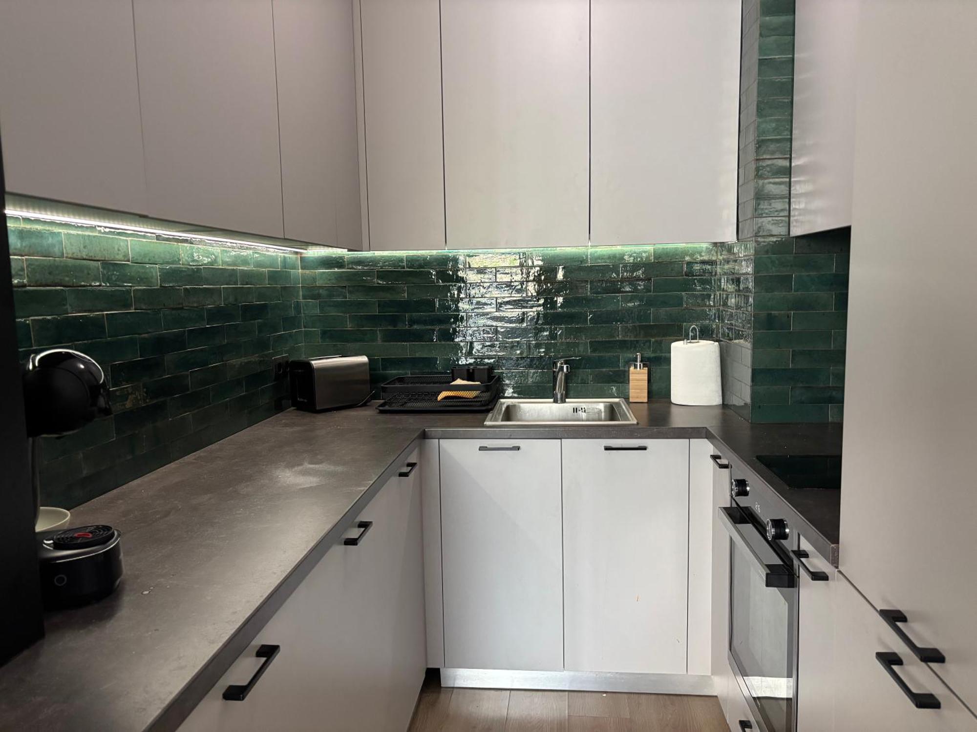 Madrid: A Modern 2-Bedroom Apartment With Parking Sofia Extérieur photo